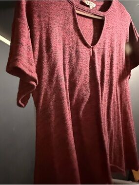 Juicy Couture Burgundy Heathered Keyhole Cutout Top